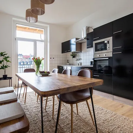 Stayvision Fs43 5 - 3 Schlafzimmer - 8 Gäste - 2 Balkone - Wlan Apartment Wuppertal